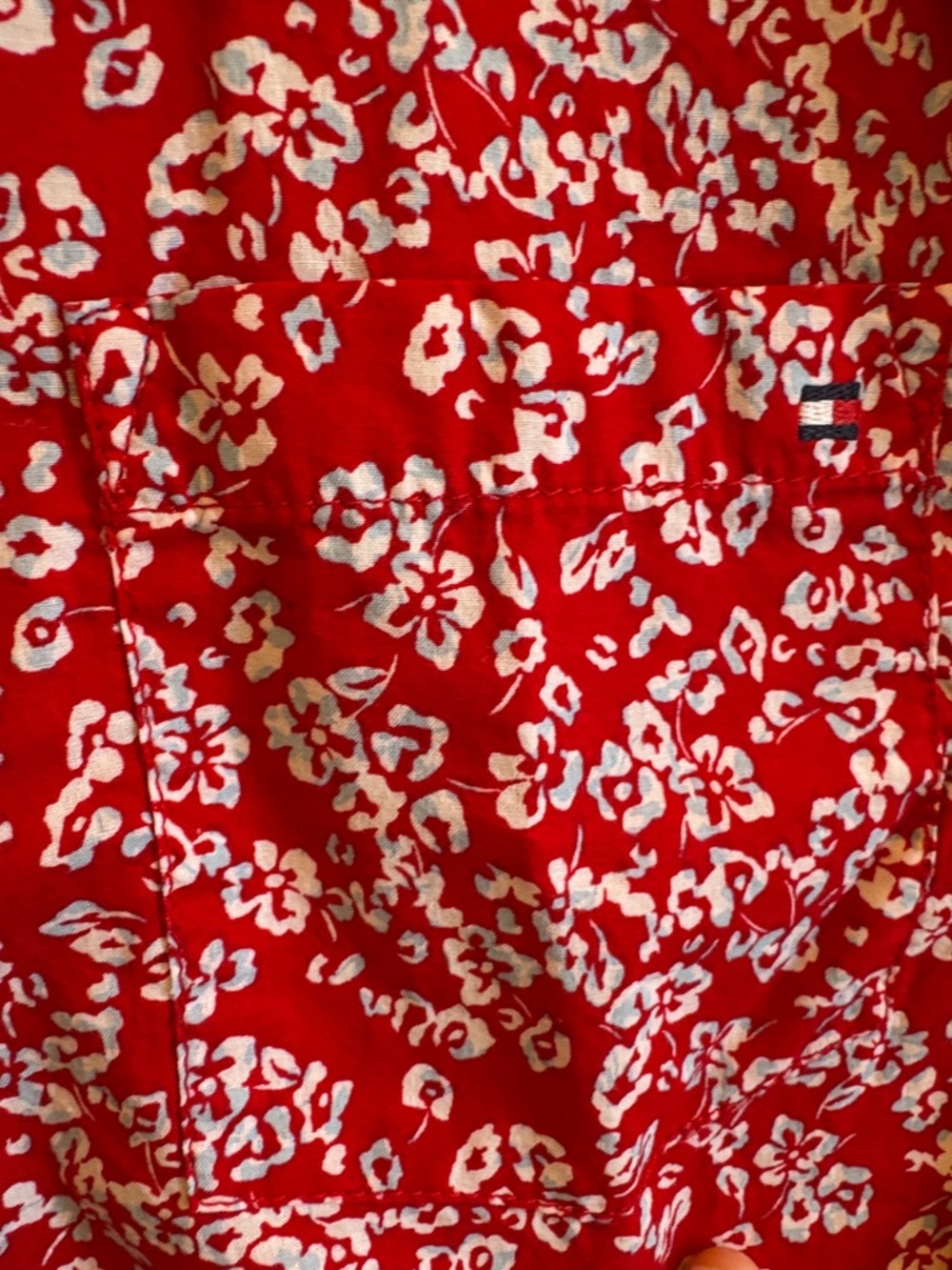 Tommy Hilfiger Red and White Floral Button-Up - Picture 6 of 11